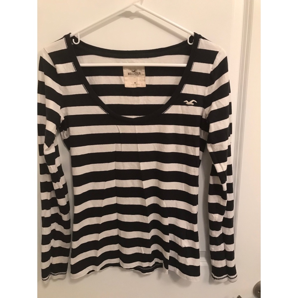 Hollister Long Sleeve Tee